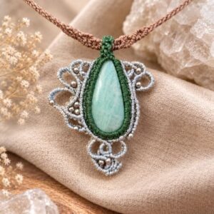 Makrame_kristalna_ogrlica-obredni_amulet_Amazonit1