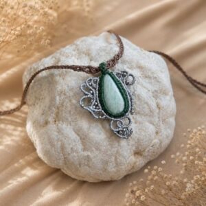 Makrame_kristalna_ogrlica-obredni_amulet_Amazonit