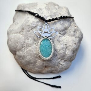 Amulet-ogrlica-amazonit-kristali